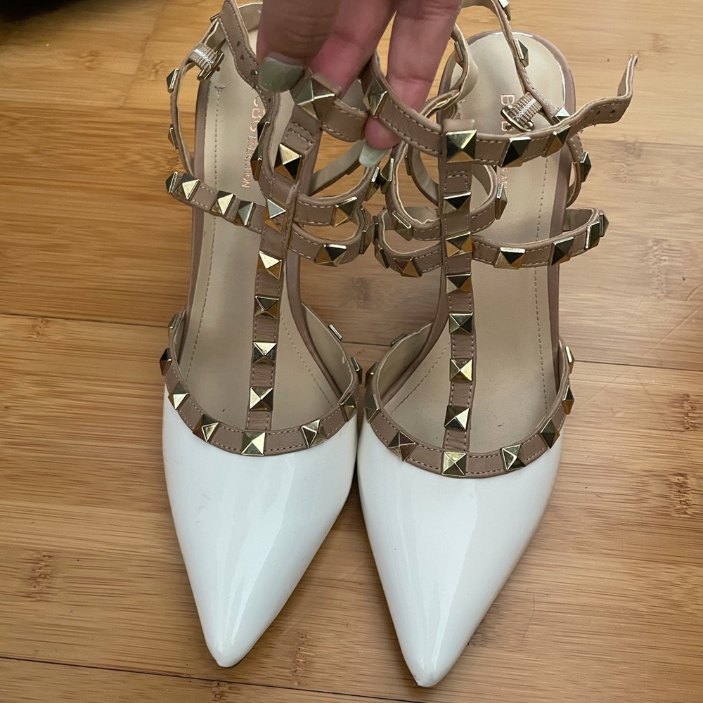 BCBGENERATION White Rockstud